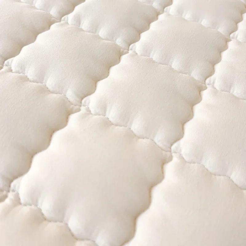 Waterproof High Quality Mattress Cover- Antimicrobial Hypoallergenic Mattress Protector, Noiseless Fitted Sheet Waterproof Thickened Mattress Pad