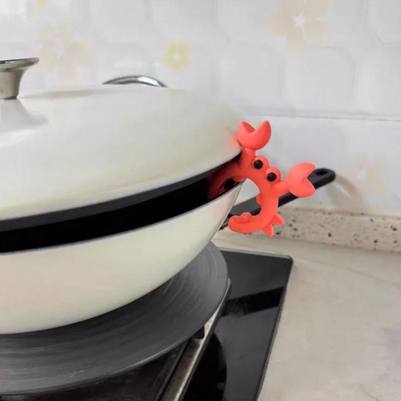 Silicone Crab Spatula Holders Anti Scalding Overflow Pot Clip Spoon Rack Adjustable Small Crab Spoon Pot Holders Kitchen Gadgets