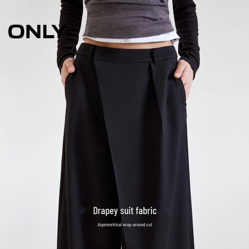 Only Damskie drapowane spodnie z prostą nogawką na wiosnę 2025