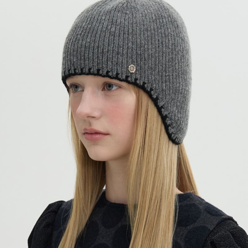 

Brown Hat Stitch Point Ear Flap Beanie - Grey Grey