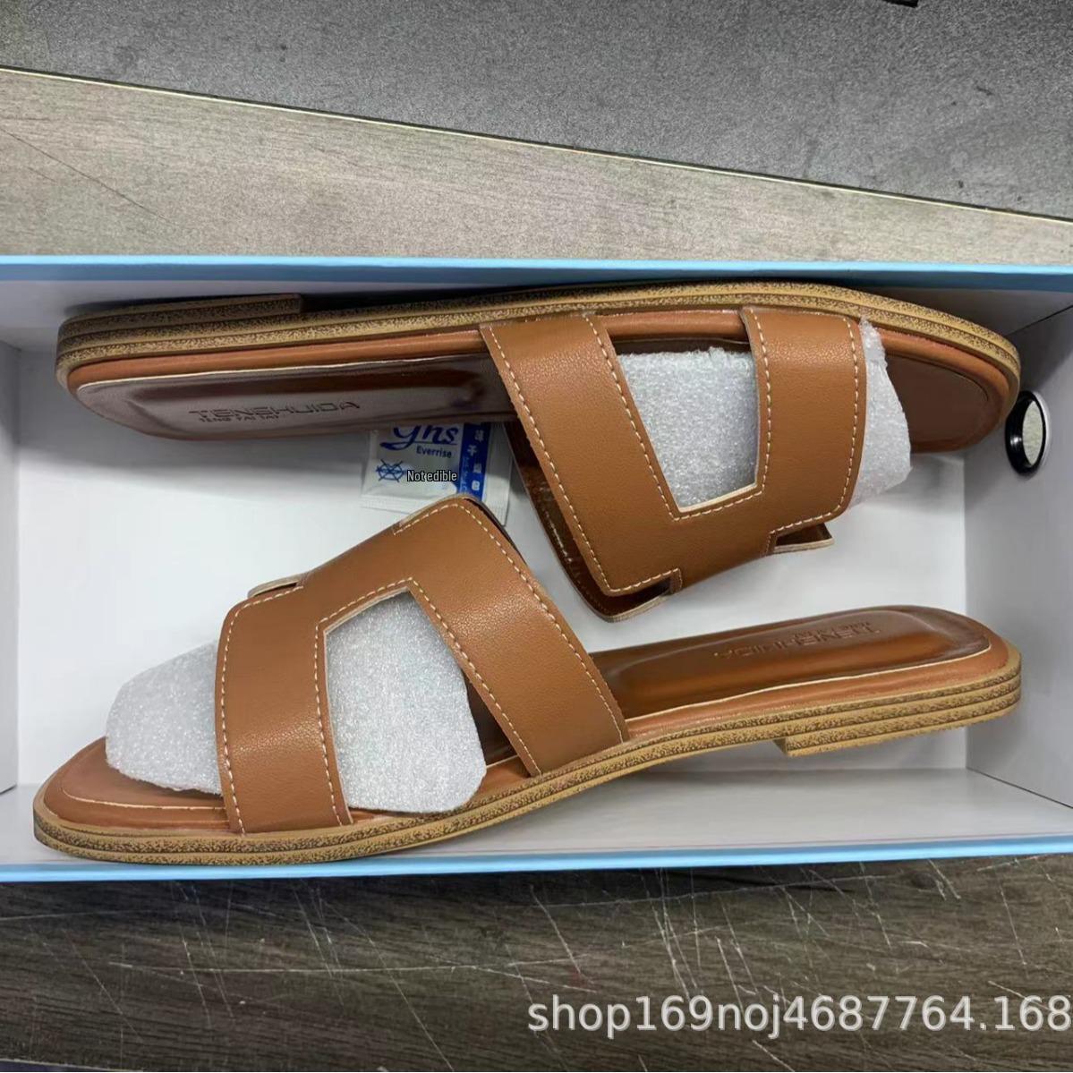 

Летние пляжные шлепанцы для женщин больших размеров - Универсальная обувь для путешествий 41 белый