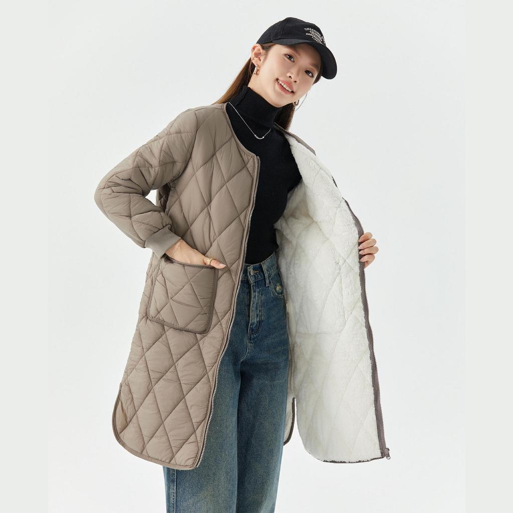 Women's Quilted Long Cotton Coat with Fur-Trimmed Sleeves 2401