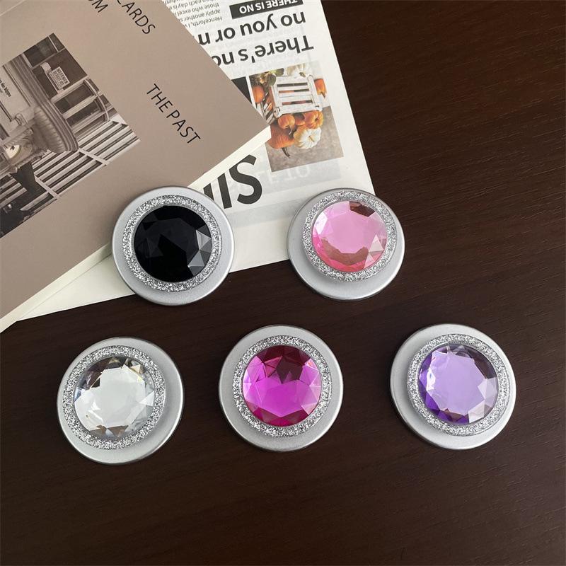 Rhinestone Magnetic Holder for MagSafe Phones: Retractable, Strong Grip, Glitter Design