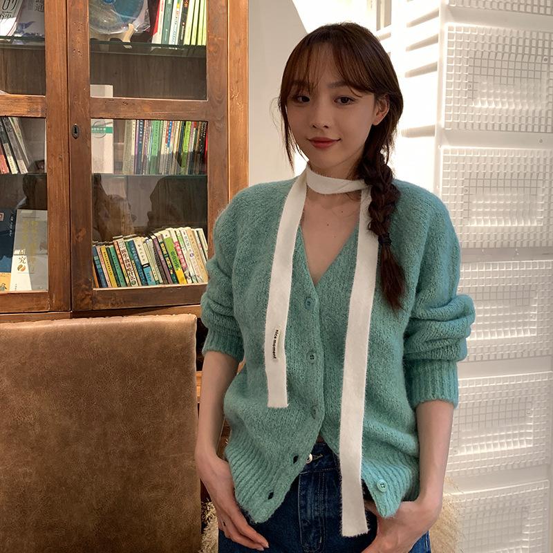 Thin and narrow long plush scarf women's autumn and winter niche design sense Spice girl versatile decorative scarf