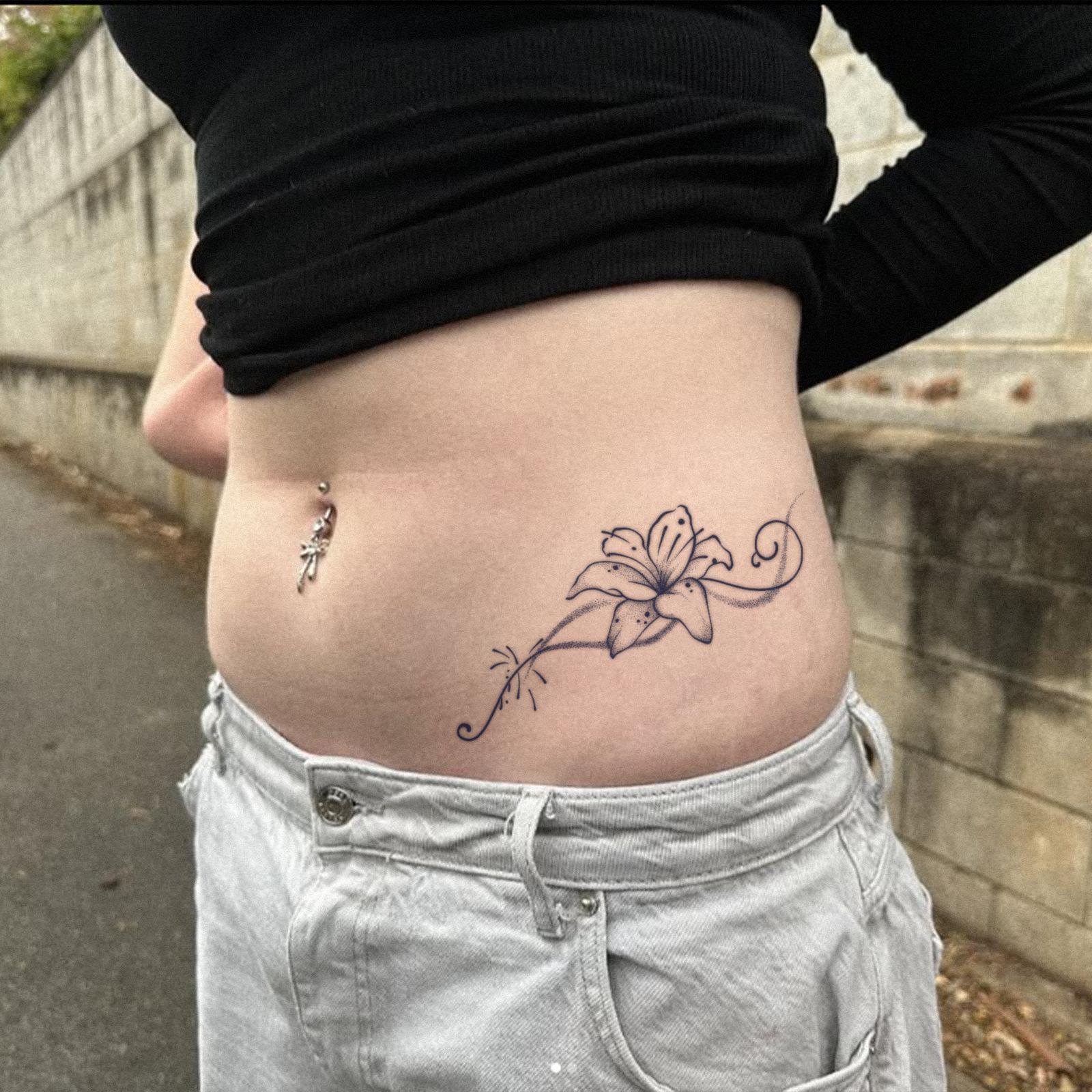 Glow Makeup Unisex Herbal Juice Semi-Permanent Small Fresh And Beautiful Simple Plain Flower Vine Man Waist And Abdomen Tattoo Sticker