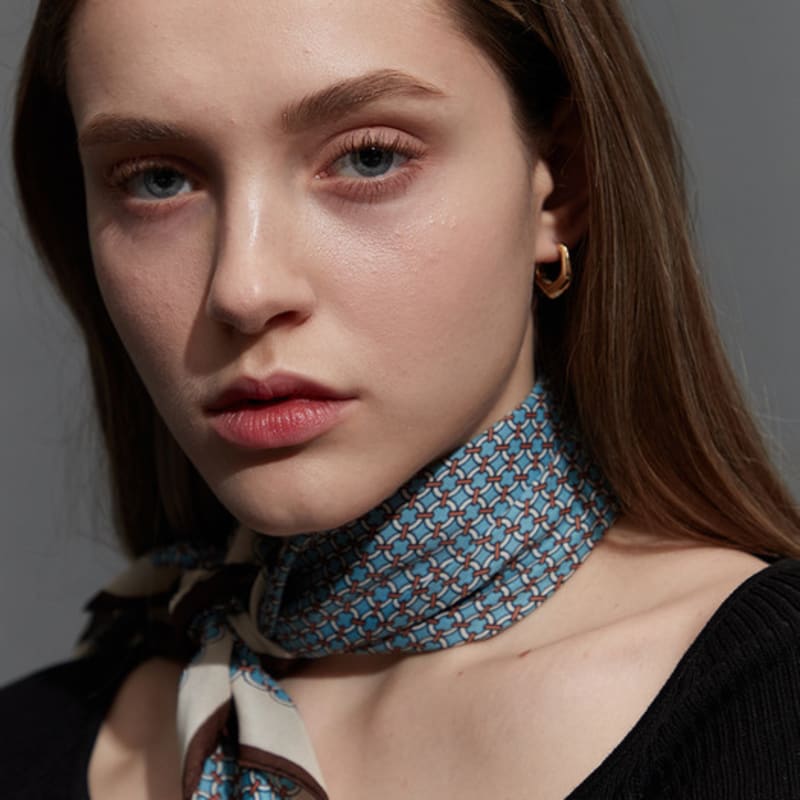 RECLOW RECLOW LVV SKY BLUE Scarf