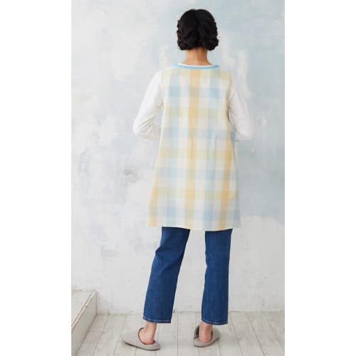 Atelier Momo & Momo Tomica og Tom Tsumupapa Forkle, Sideåpning, Rutemønster, Blå, Dame, Størrelser M-L, TM44006-52