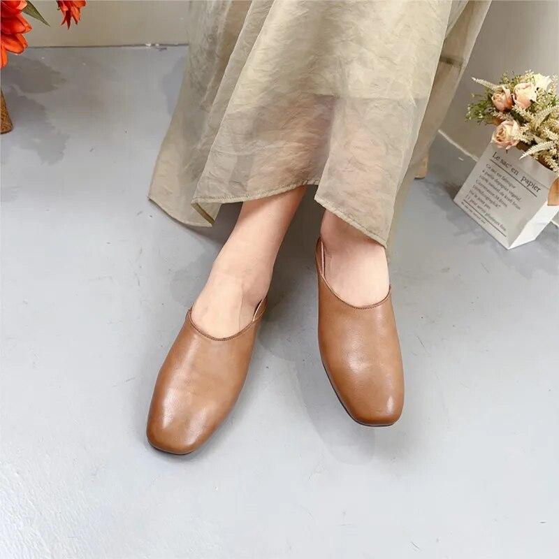 Johnature Zapatos planos poco profundos de cuero genuino con punta redonda y suela blanda, mocasines casuales de color sólido para mujer