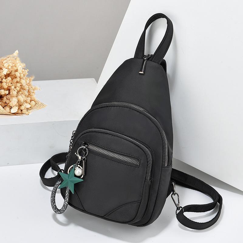 

Женский рюкзак Мода Новая нагрудная сумка-кроссбоди Женский 2025 Универсальный рюкзак Досуг Наружная женская сумка Сумка на плечо Тренд