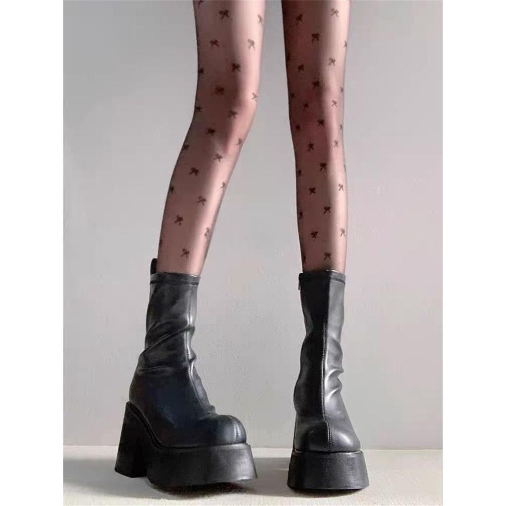 Shorty Le platform Martin boots women's 2025 autumn new retro small medium tube knight boots thick heel short boots