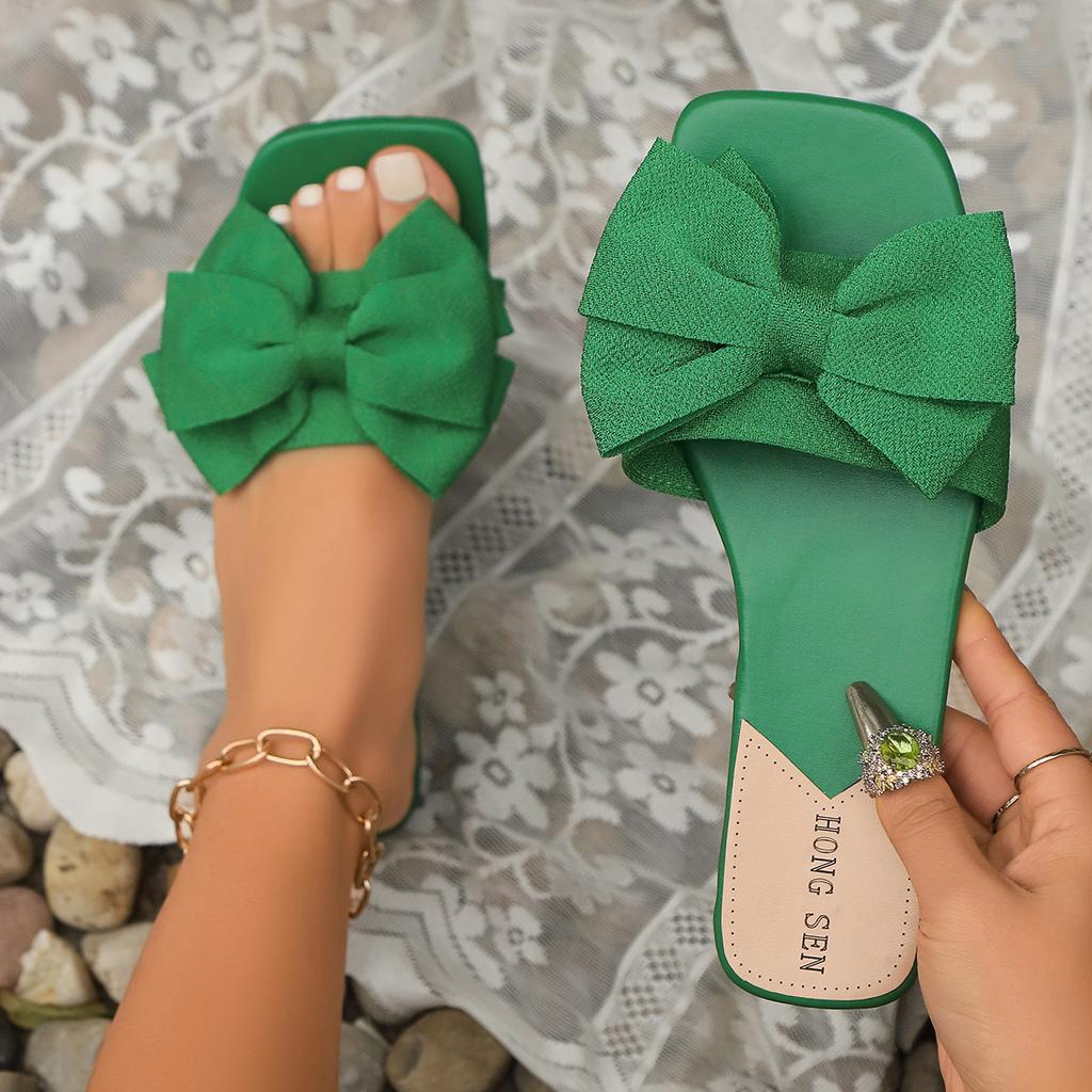 Fashion Women's Flat Slippers 2025 Summer Leisure Outdoor Square Sandals Plus Size Selling Fashion Bow Decorative Open Toe Slippers.