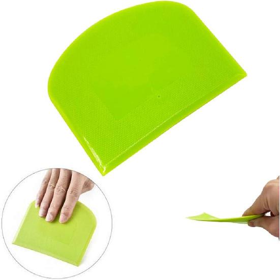 3 Pieces Dough Scraper Bowl Scraper Food-Safe Plastic Dough Cutter Flexible Plastic Scraper Bench Scraper Multipurpose Food Scrappers for Bread Dough