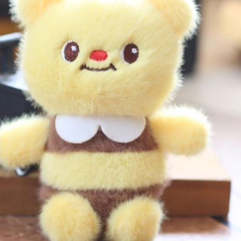 Bee Doll Pendant Key Chain Stylish Backpack Purse Doll Pendant Plush Girl Gift Pendant Car Interior Cute Insect Keychain