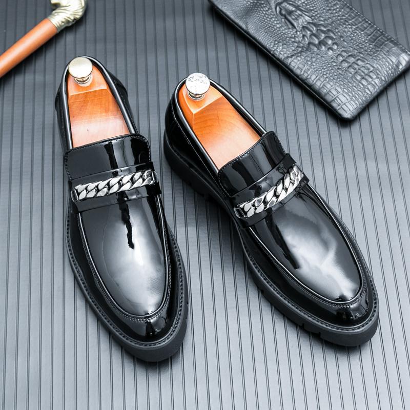 Fashion Korean Style Thick Bottom Tassels Casual Slip on Non-slip Metal Buckle Decoration Fashionable Brand Men's Shoe Tips Loafer Shoes
