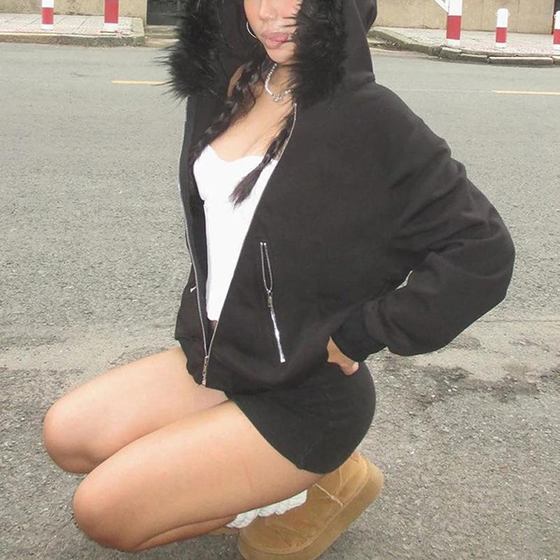 Jachetă Glugă Goth Guler de blană artificială întunecată Hanoare cu glugă cu fermoar Buzunare gotice Grunge Toamnă Negru Femei Streetwear Cardigane