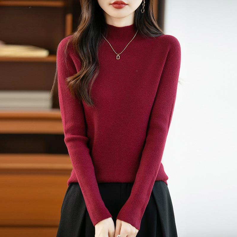A New Semi-high-neck Sweater for Women In Autumn and Winter, A Slimming and Form-fitting Long-sleeved, Versatile and Stylish Base Layer
