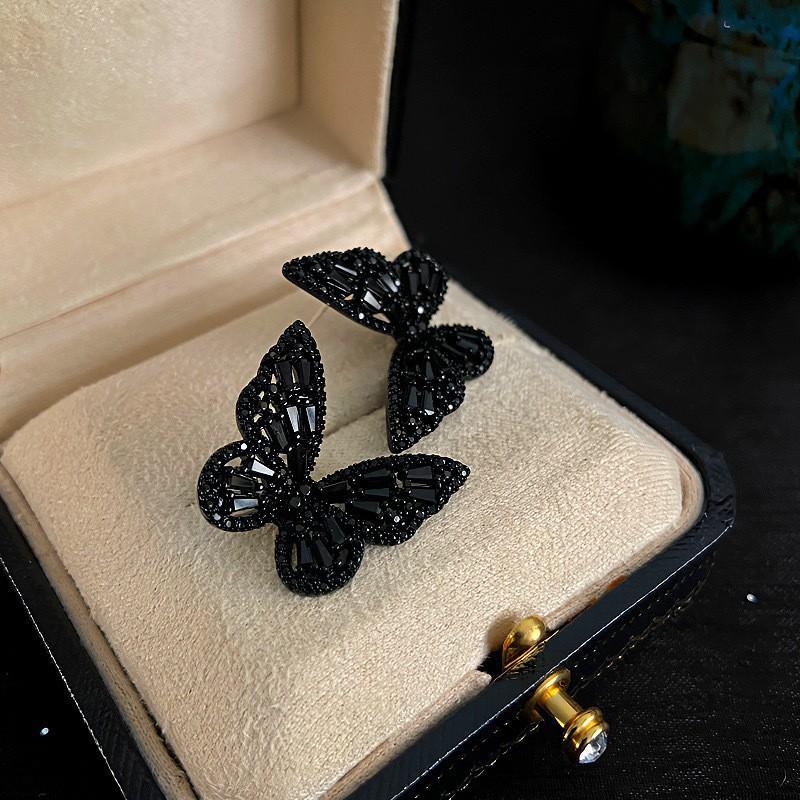 New Shiny Crystal Zircon Black Butterfly Earrings Studs for Women Stylish Accessories Personalized Charm Zircon Party Gift