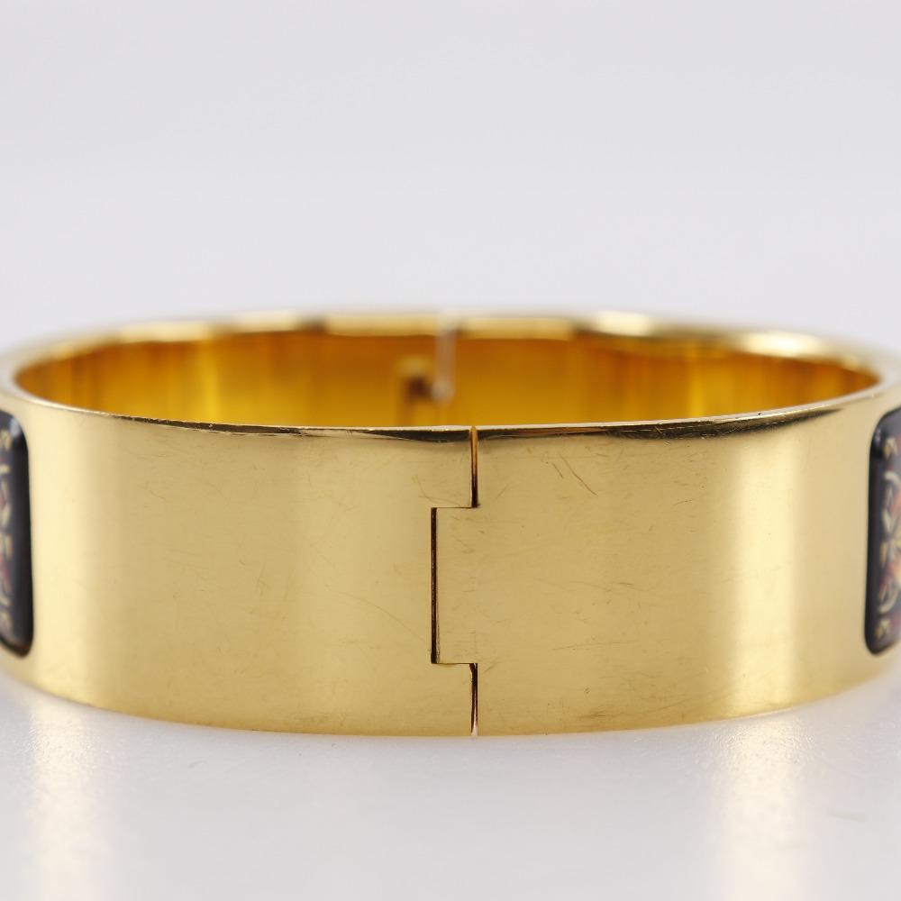 Hermes Standort E-Mail Armreif Cloisonné Pferde Muster Armspange schwarz Vergoldet 64,3g Damen Gebraucht