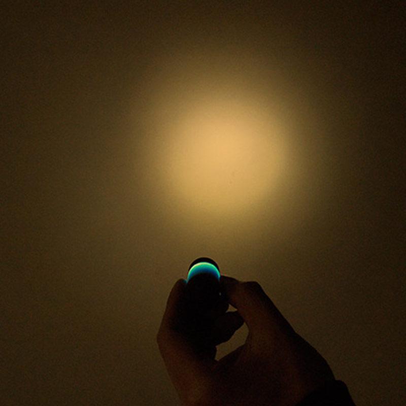 1pc Sport all'aria aperta Campeggio Impermeabile Mini LED Luce Torcia ricaricabile USB Lampada Portachiavi tascabile Torcia portachiavi tascabile ricaricabile USB