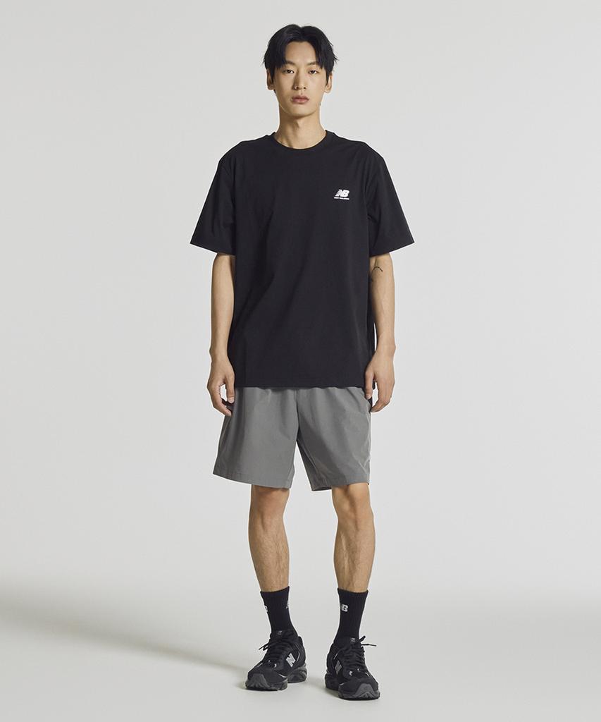 Nyuballanseu Nbneg31633 / Uni Frozen Essential Small Logo Short Sleeve T-Shirt (Black)