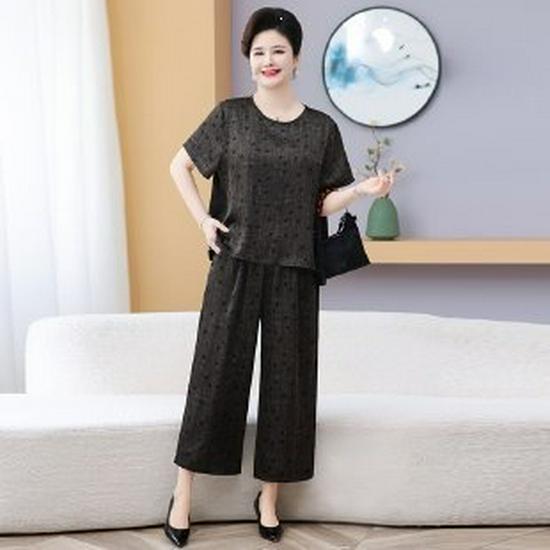 

2026 Plus Size Summer Set: Short-Sleeve T-Shirt & Pants for Middle-Aged and Elderly Women 6XL чёрный