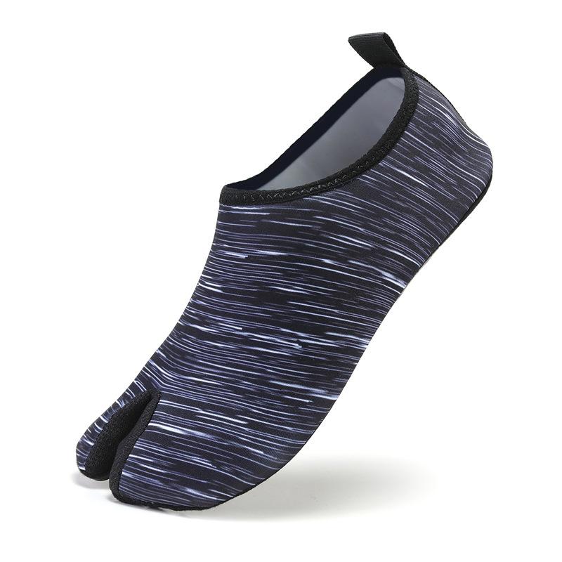 D07 Swimming Shoes Men's Women's Foot Covers Elastic Mesh Surface Clip Toe Water Upstream Indoor Yoga Large Size