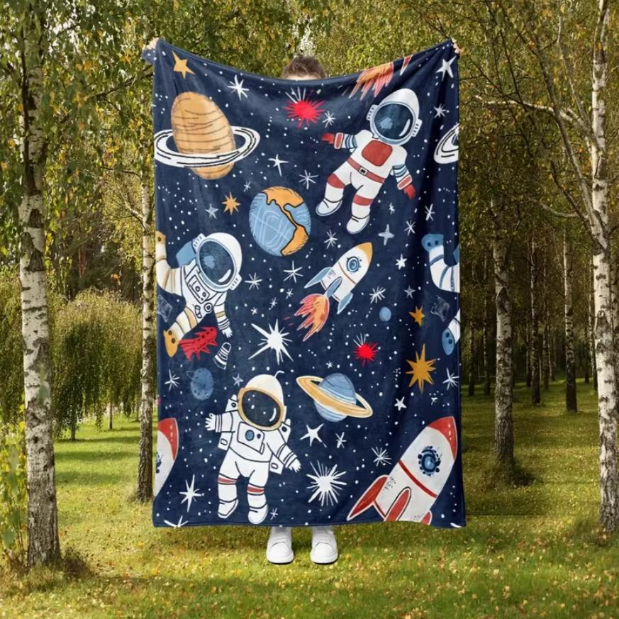 Útulná deka astronauta - Měkký flanelový fleece Vesmírný tématický přehoz Planety Celoroční přehoz Postel Pohovka Cestování Kempování Dekorace pokoje