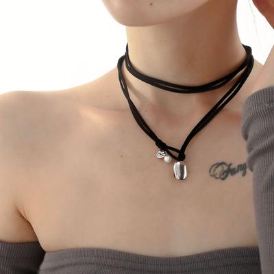 Fashion Necklace Double-Layer Wrapped Neck Chain, Retro Simple Choker Collarbone Chain Necklace