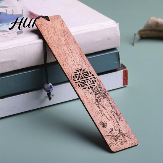 Book Page Holder Wooden Bookmarks, Handmade Hollow Wood Marker with Bead, Chinese Style Decorative Reading Accessory, Gift for Lovers, Teachers