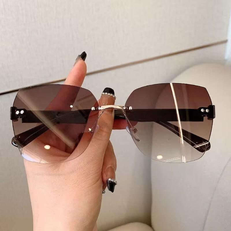 Fashion Rimless Beach Gradient Sunglass Original Lady Retro Branded Shades UV400 Eyeglasses