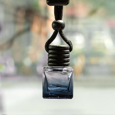 1 Stück schwarze Kappe, gefärbte quadratische Kappe, leere Flasche, Diffusor für ätherische Öle im Auto, Duft, Lufterfrischer, Duft, Parfümflasche, Ornament