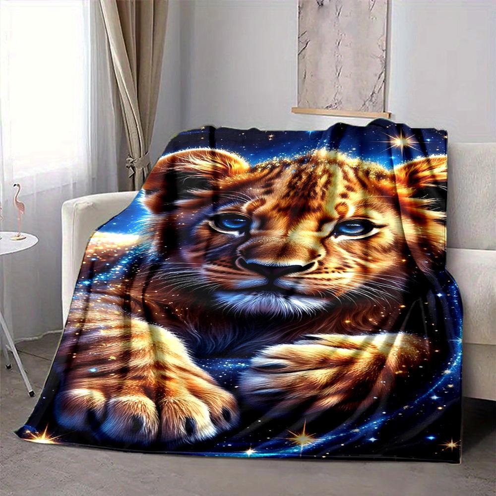 1pc Lion Cub Print Blanket Lightweight Flannel Blanket Throw Blanket For Sofa, Bed, Travel, Camping, Livingroom, Office, Couch, Chair, And Bed yy25101