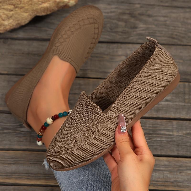 Новые туфли-лодочки с мелким вырезом на одну ногу ленивые повседневные женские туфли на плоской подошве 43 светло-коричневого 1814₽