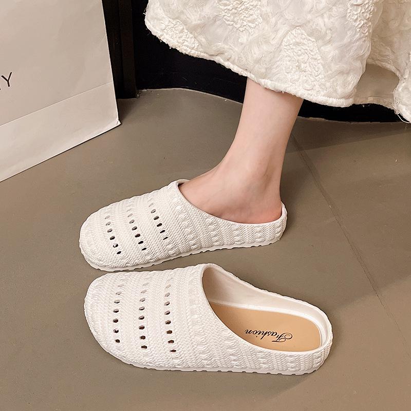 Yuzhihao Women's Summer Closed-Toe Hollow Sandals - New Style Fashion Solid Color Casual Slippers