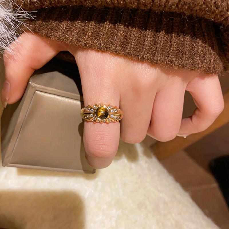 New Luxury Temperament Rhinestone Rings Vintage Irregular Metal Open Finger Rings For Women Party Jewelry Accessories Gifts