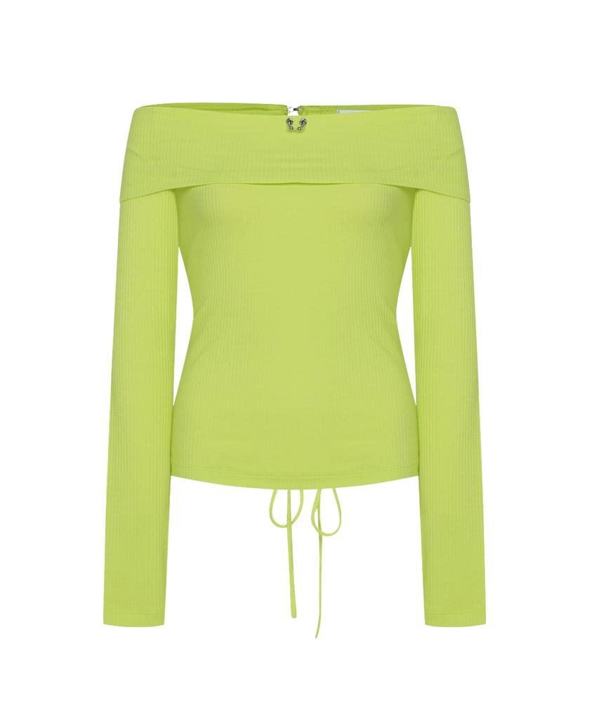 Kwajipyuliti Piercing Off-Shoulder Top