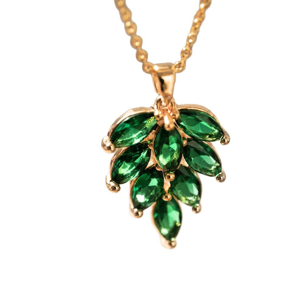 Zircon Green Banana Leaf Pendant Titanium Steel Necklace Women Fashion Layering Chain