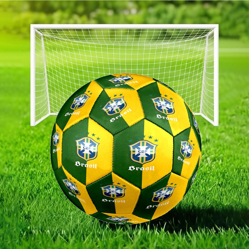 Fußball mit brasilianischem Wappen, Größe 5 - Langlebig, Maschinengenäht, Weich und Komfortabel, Geeignet für Training und Spiele, Geschenk