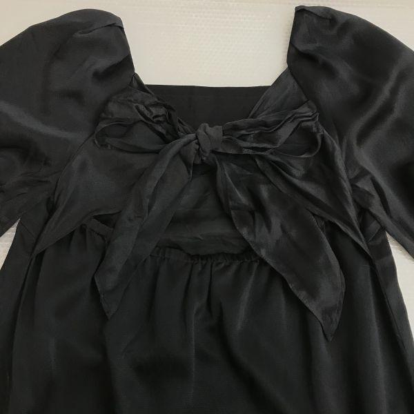Vestido preto Candela International feito no Japão 100% cetim de seda costas fita manga curta 38 / M(USADO)