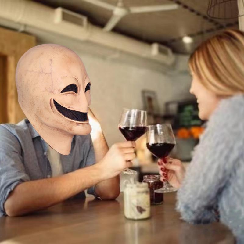 Faceless Alien Mask for Halloween Party Prank - Scary Masquerade Headgear