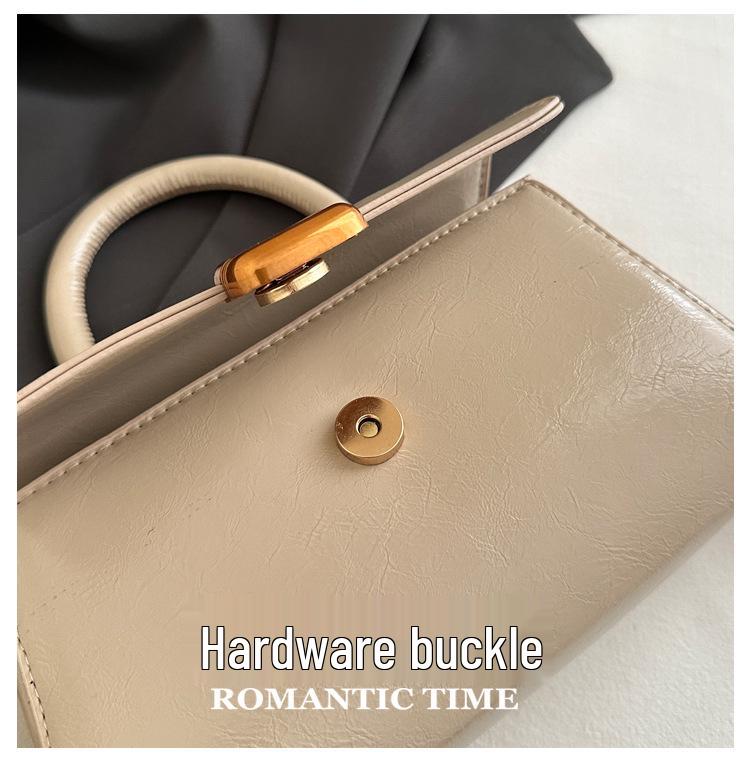 Modna damska mała kwadratowa torba na jedno ramię i crossbody na rok 2025: Modna torebka do dojazdów