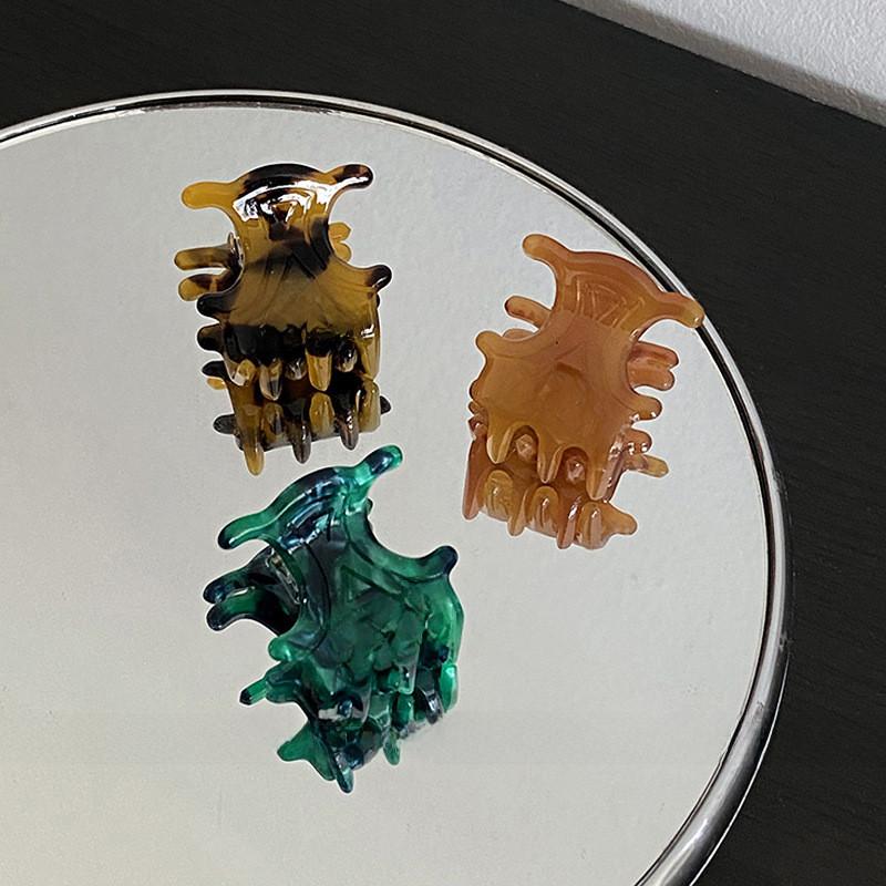 Chic And Stylish Acetate Mini Hair Claw Clips In Beautiful Floral And Tortoise Shell Designs