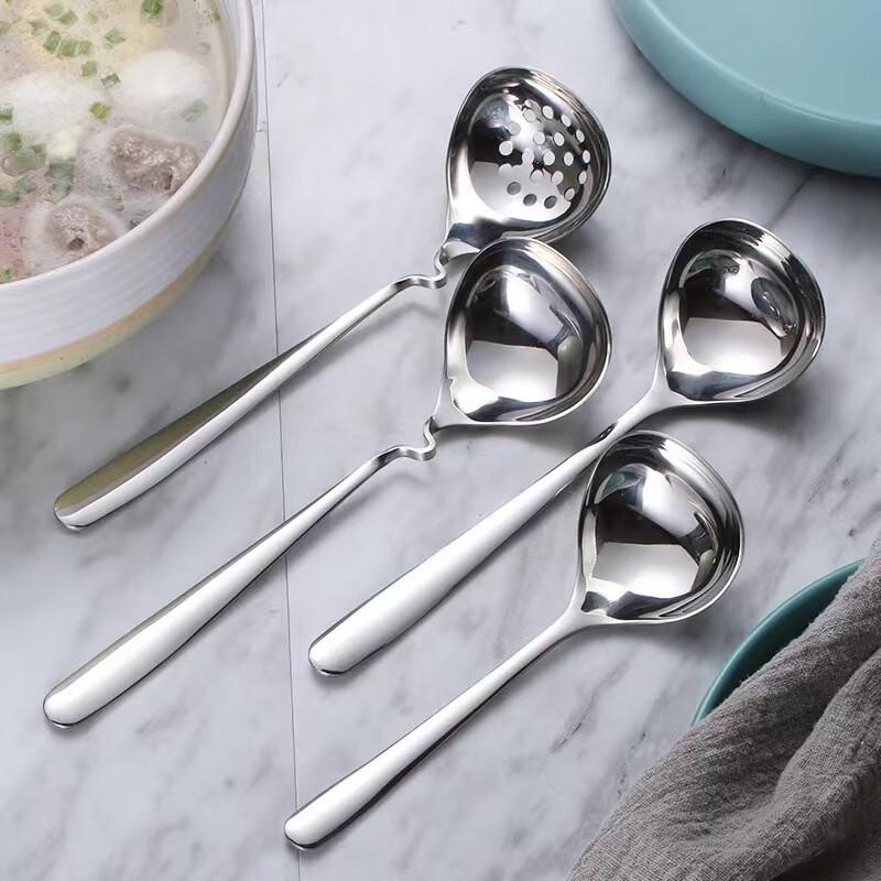 304 Stainless Steel Wall-Mounted Soup/Sauce Spoon