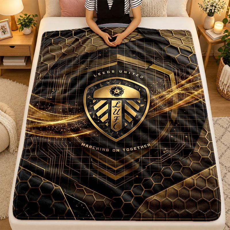 Flannel BlanketLeeds United Football Warm Soft Throw Blanket for Indoor Sofa Bed Living Room Use