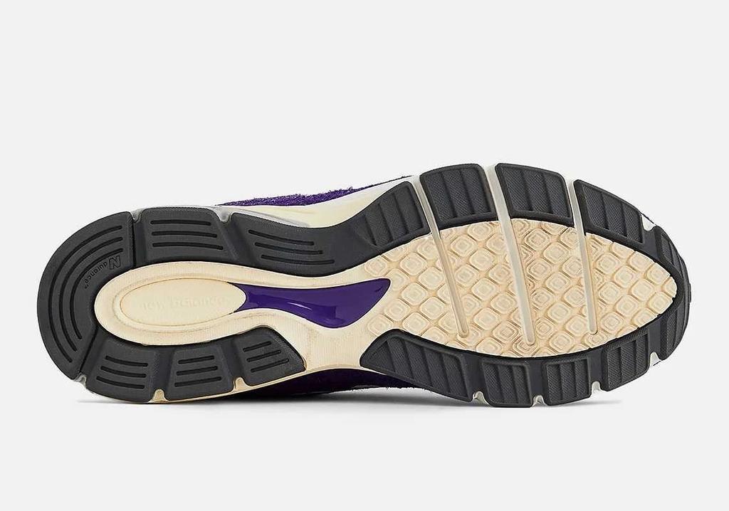 U990TB4 New Balance 990V4 Purple Suede