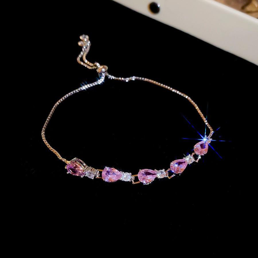 Gold-Plated Zircon Sun & Heart Bracelet: Stylish, Versatile, Elegant Light Luxury Jewelry for Women.