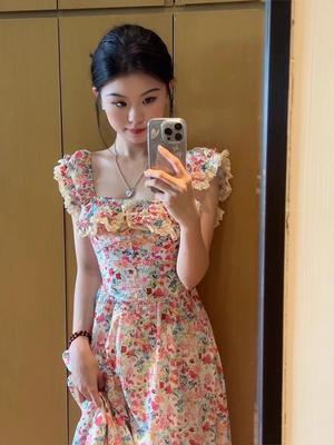Seaside Vacation Temperament Dress Summer French Gentle and Chic Small Flying Sleeves Floral Fairy Long Dress Waist and Thin