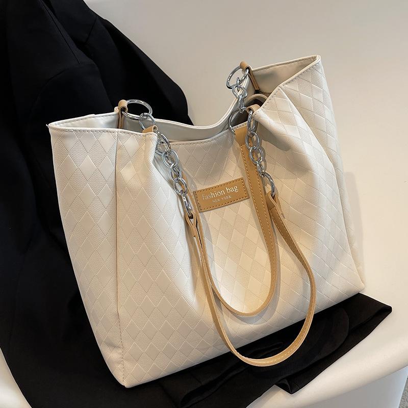 Large-capacity Bags, Women's Versatile 2025 New High-end Shoulder Bags, Large Bags, College Students Commuting Tote Bags In Class