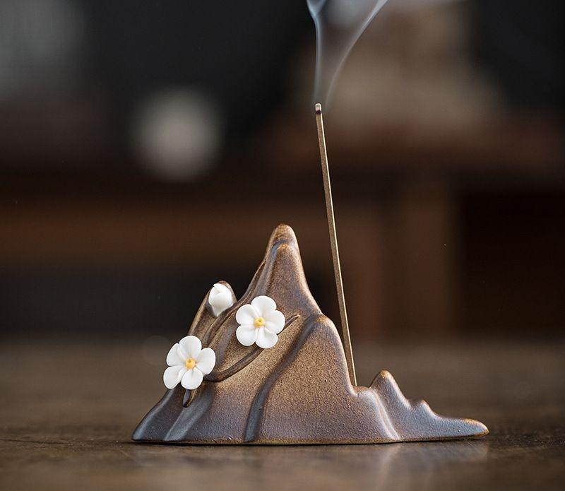 Ceramic Plum Blossom Pen Rest Home Desktop Joss-stick Base Incense Ceremony Ornaments Zen Tea Ceremony Accessories Tea Pets