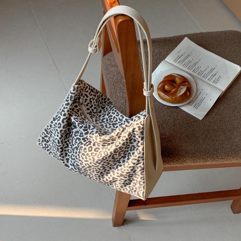 Retro Leopard Print Bag Autumn and Winter Suede Splicing Design Underarm Bag High-end Niche Fashion Shoulder Bag Women